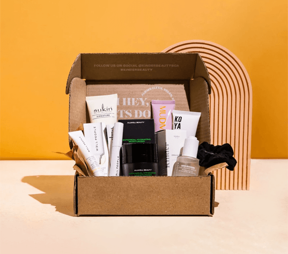 Cosmetic subscription boxes preview