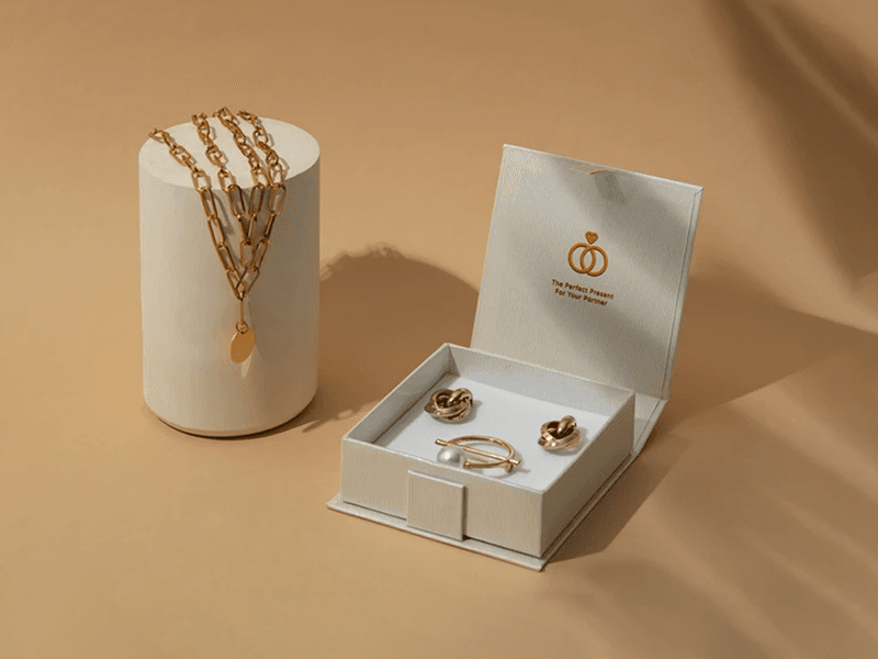 Luxury Jewelry Packaging Main