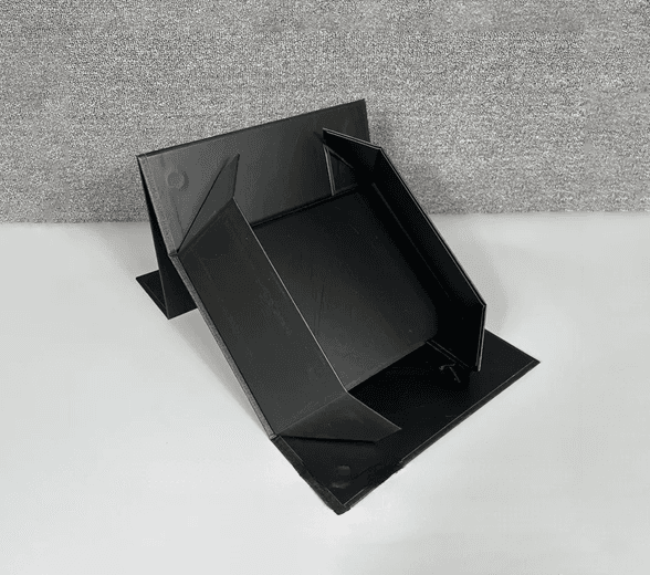 Collapsible magnetic box preview